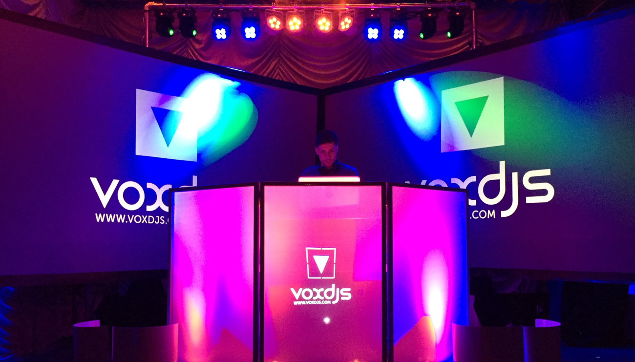 theknot vox djs